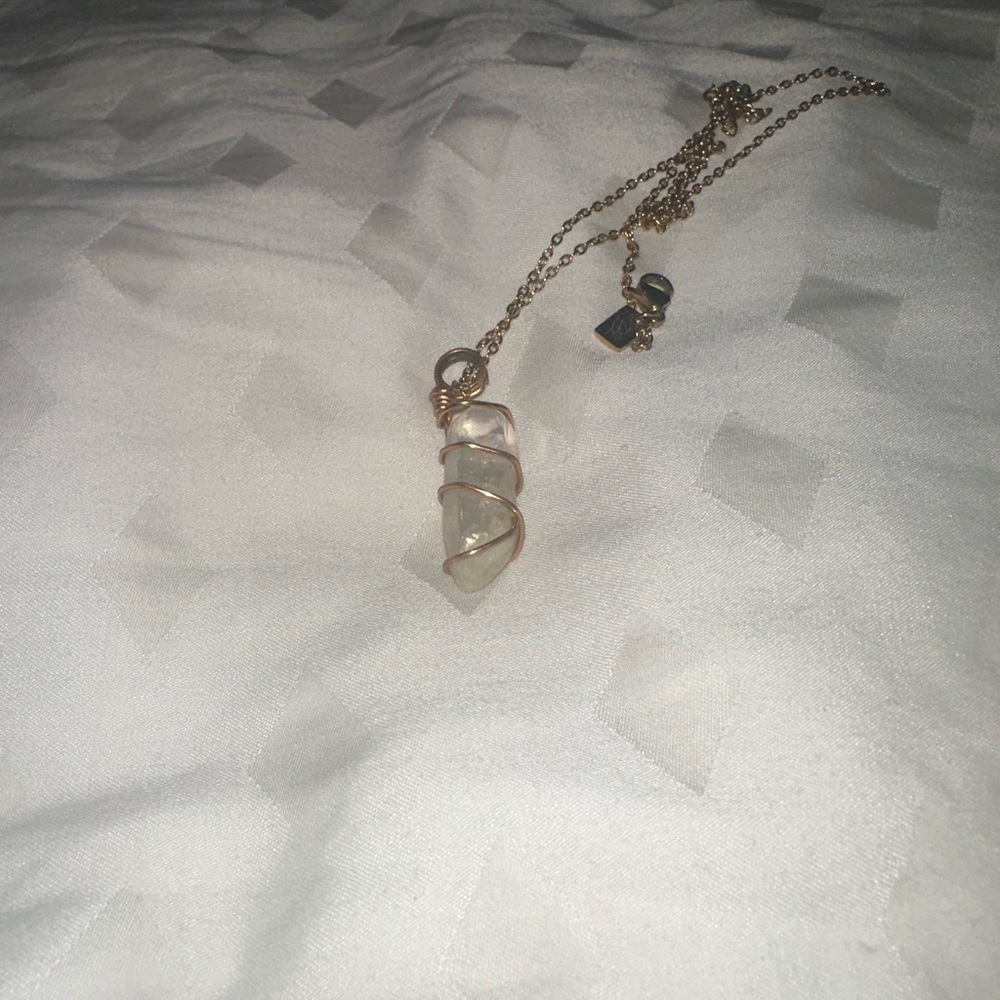 clear quartz crystal necklace